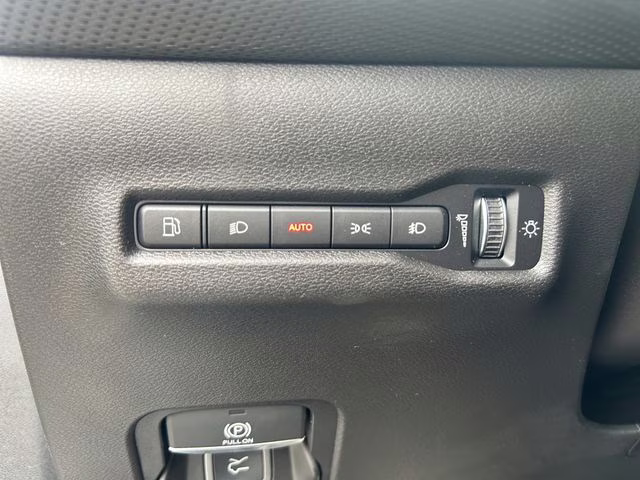 2026 Bright White Clearcoat Jeep Cherokee Limited 4X4 SUV