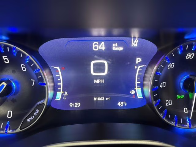 2022 Brilliant Black Crystal Pearlcoat Chrysler Pacifica Touring L FWD Van