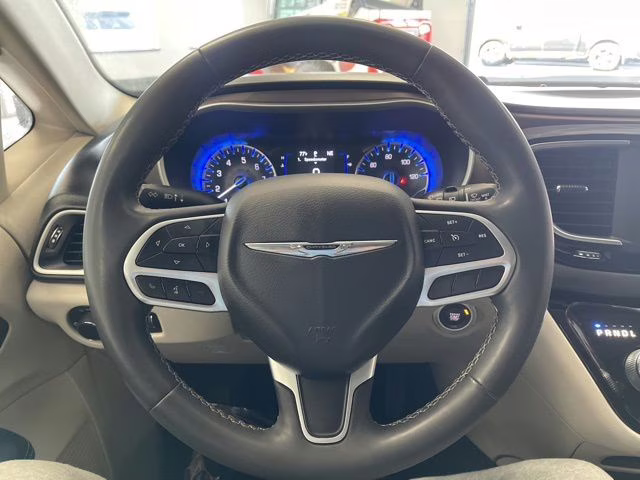 2022 Bright White Clearcoat Chrysler Voyager LX FWD Van