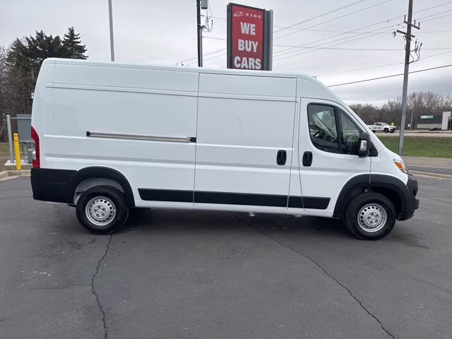 2026 Bright White Clearcoat Ram ProMaster 2500 High Roof FWD Van