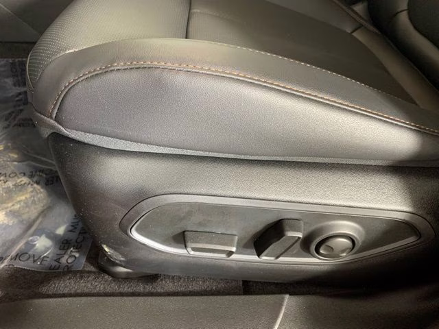 2026 Silver Zynith Clearcoat Jeep Cherokee Limited 4X4 SUV