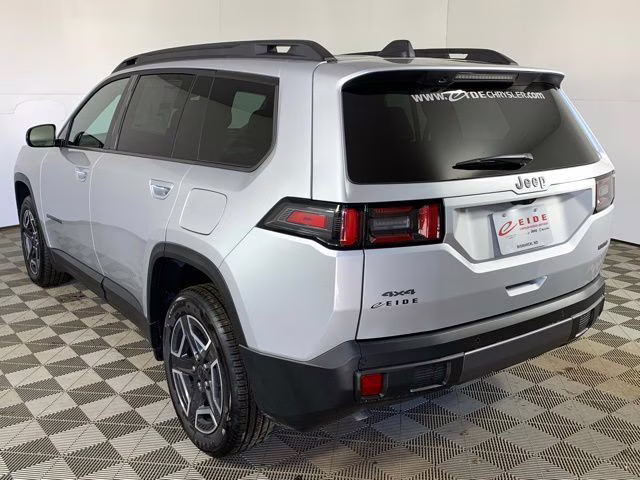 2026 Silver Zynith Clearcoat Jeep Cherokee Limited 4X4 SUV