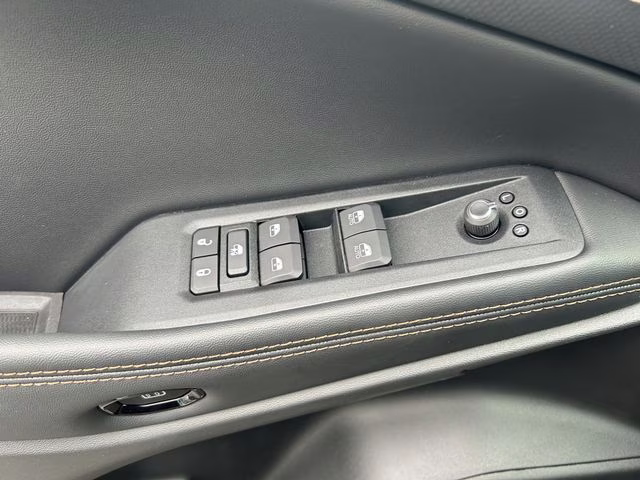 2026 Bright White Clearcoat Jeep Cherokee Limited 4X4 SUV