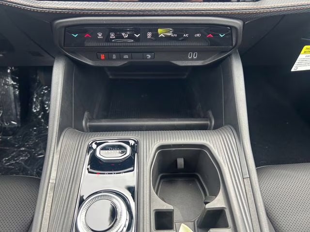 2026 Bright White Clearcoat Jeep Cherokee Limited 4X4 SUV