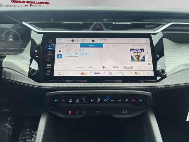 2026 Bright White Clearcoat Jeep Cherokee Limited 4X4 SUV