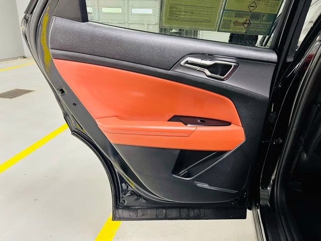 2023 Ebony Black Kia Sportage SX-Prestige FWD SUV