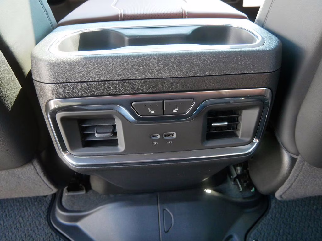 2026 Sterling Metallic GMC Sierra 3500HD Denali Ultimate 4X4 Truck