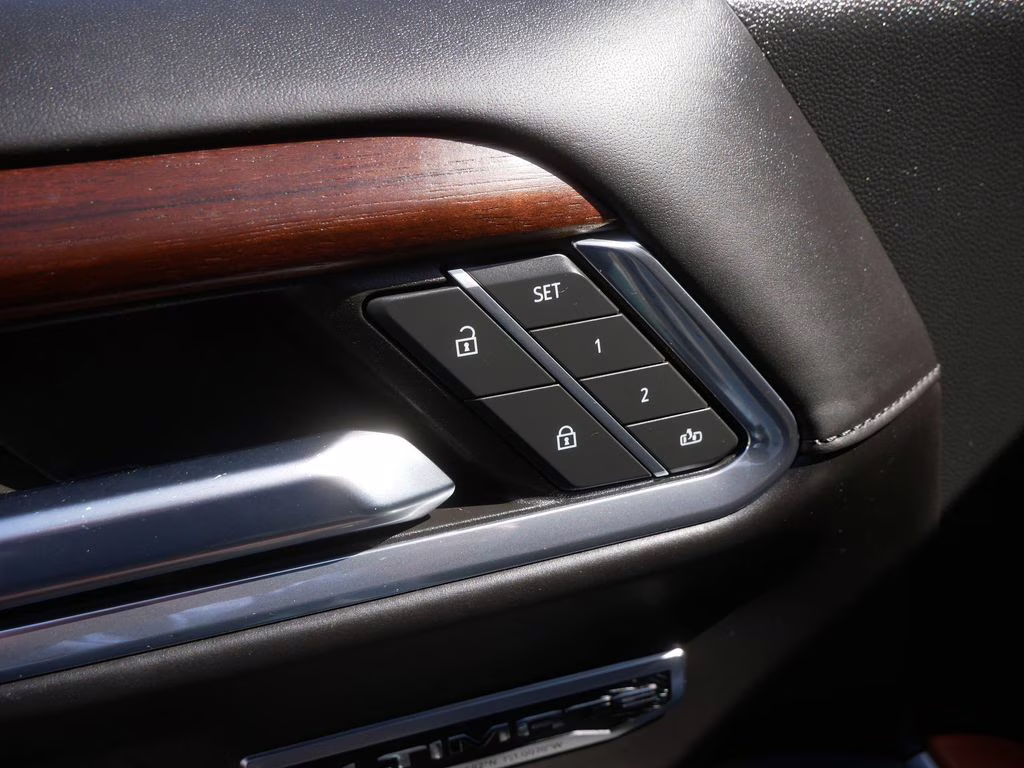 2024 White GMC Sierra 1500 Denali Ultimate 4X4 Truck