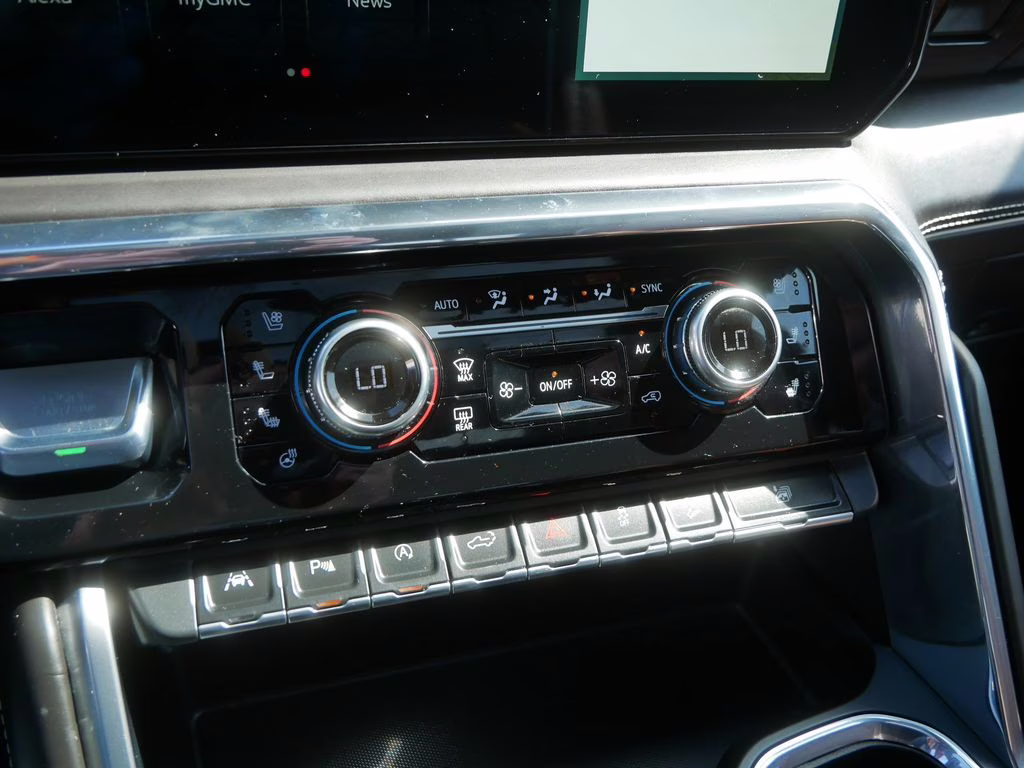 2024 White GMC Sierra 1500 Denali Ultimate 4X4 Truck