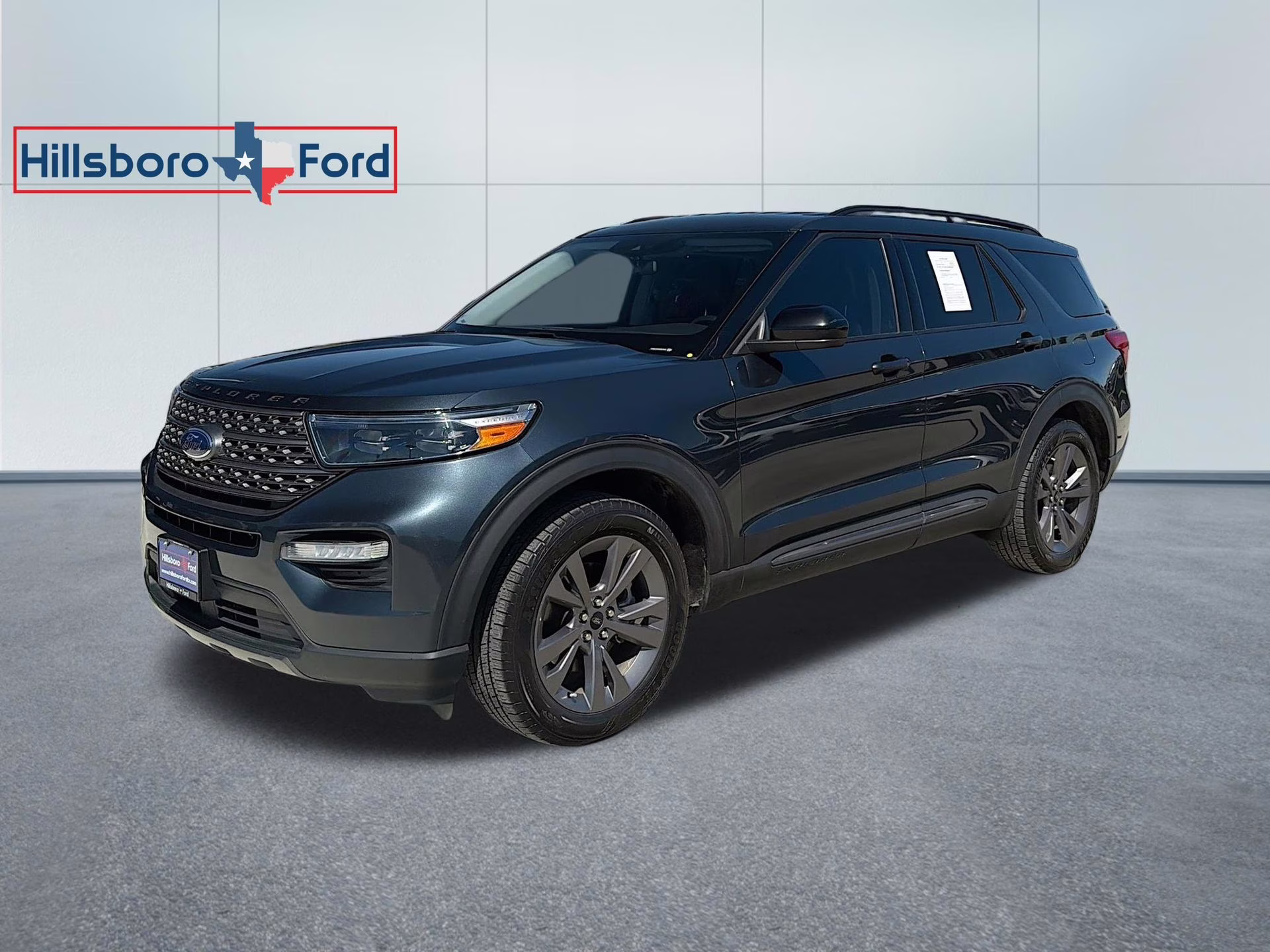 2022 Stone Blue Metallic Ford Explorer XLT RWD SUV