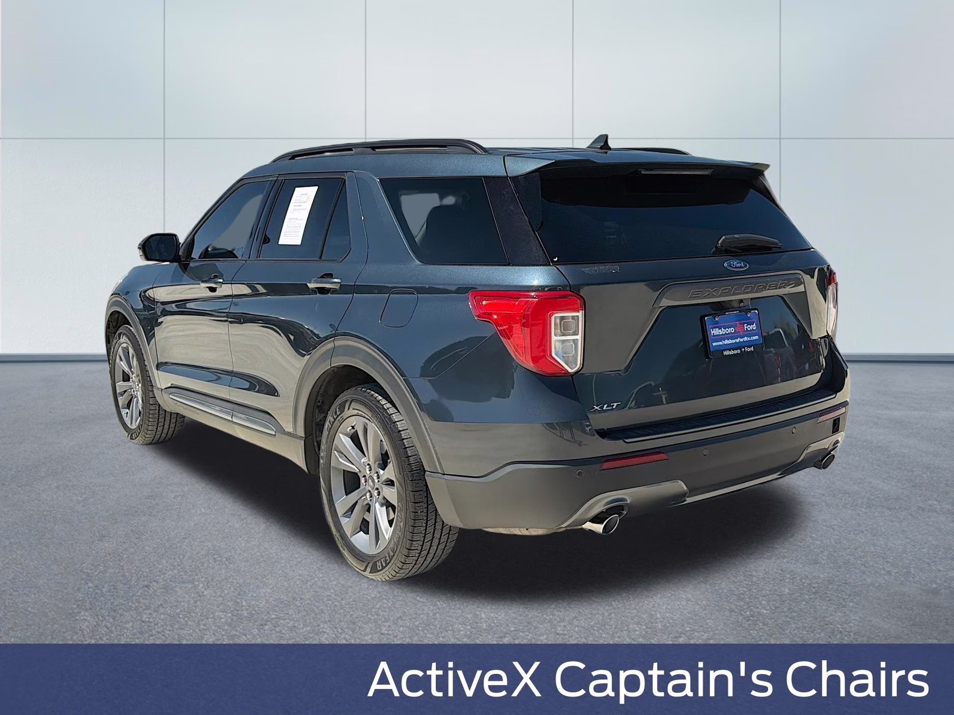 2022 Stone Blue Metallic Ford Explorer XLT RWD SUV