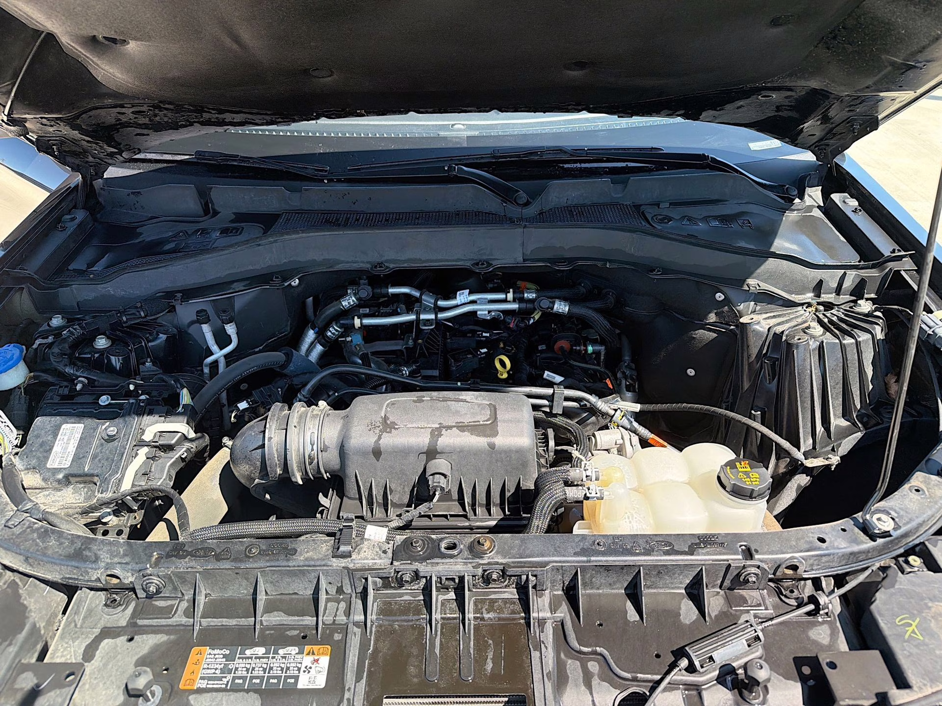 2022 Stone Blue Metallic Ford Explorer XLT RWD SUV