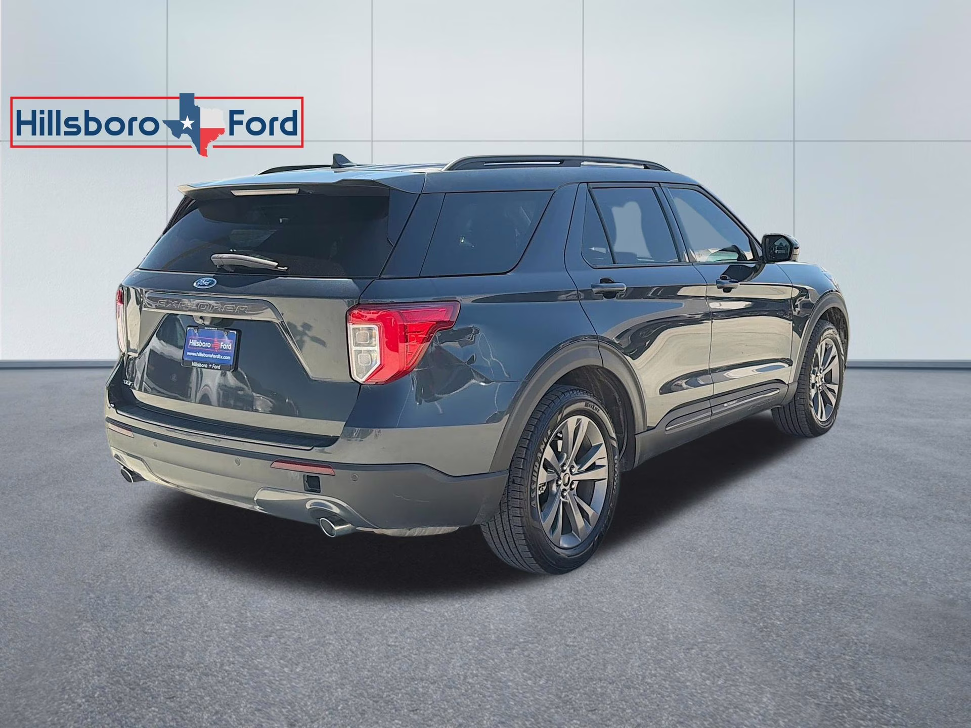 2022 Stone Blue Metallic Ford Explorer XLT RWD SUV