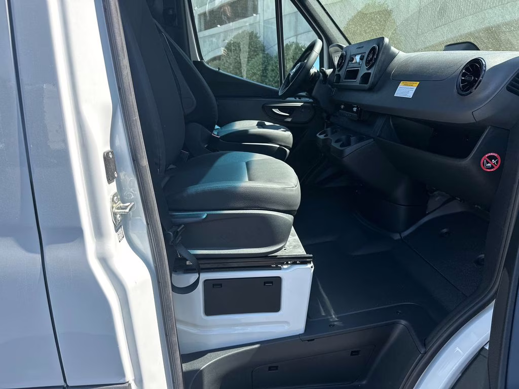 2025 Arctic Mercedes-Benz Sprinter 2500 Cargo 170 WB RWD Van