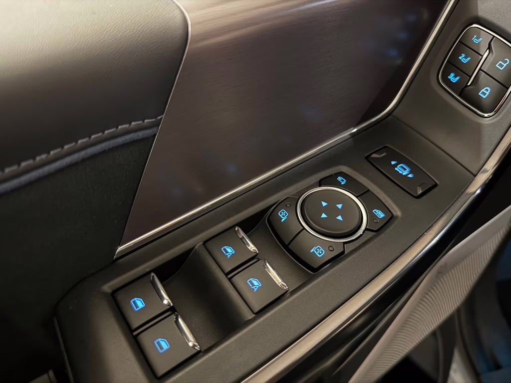 2026 Glacier Gray Metallic Tri-Coat Ford Super Duty F-250 SRW Platinum 4X4 Truck