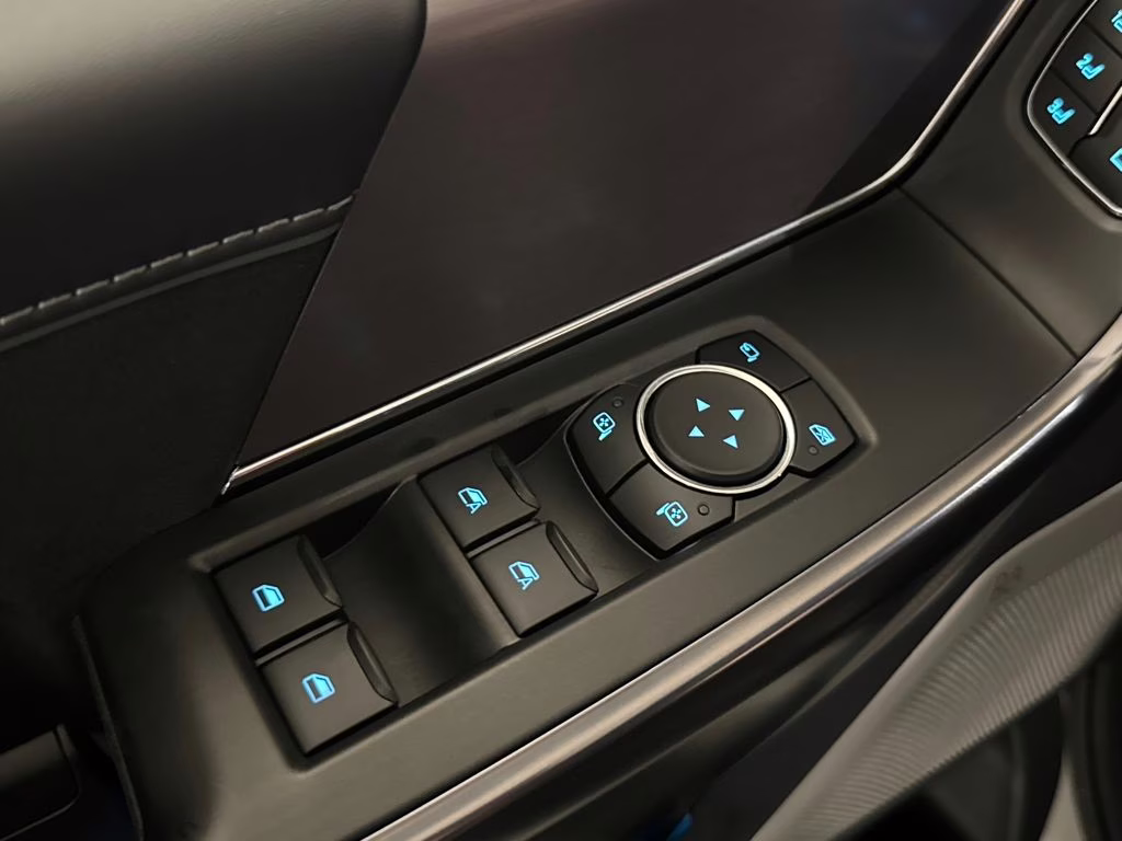 2026 Avalanche Ford F-150 Platinum 4X4 Truck