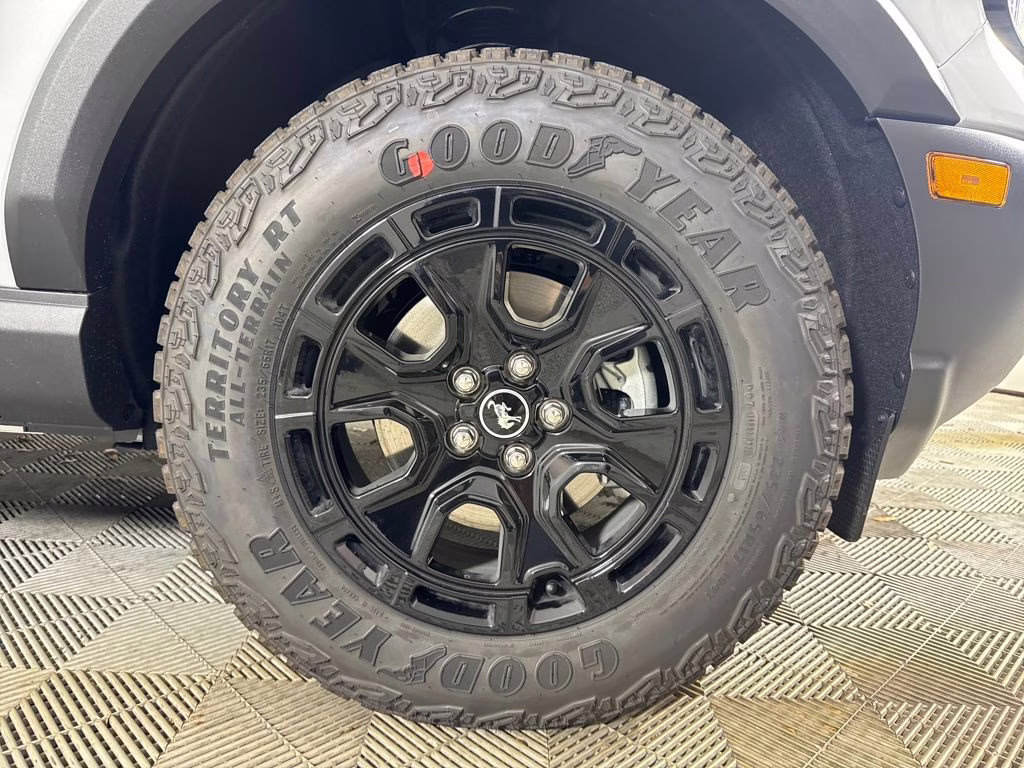 2026 Space White Metallic Ford Bronco Sport Outer Banks 4X4 SUV