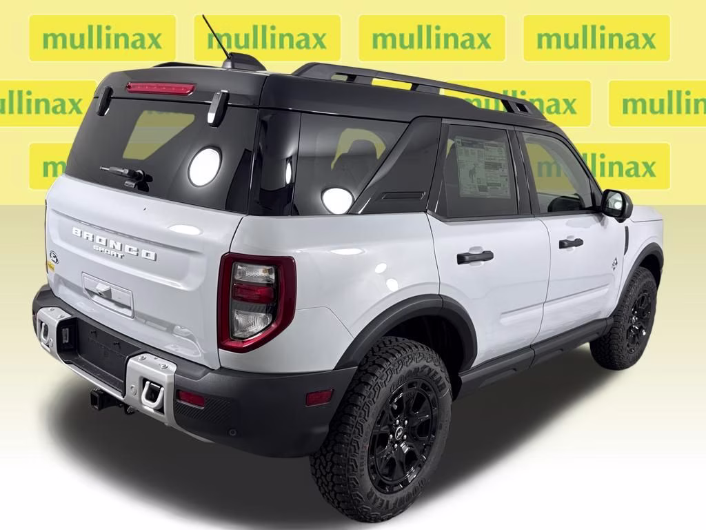2026 Space White Metallic Ford Bronco Sport Outer Banks 4X4 SUV