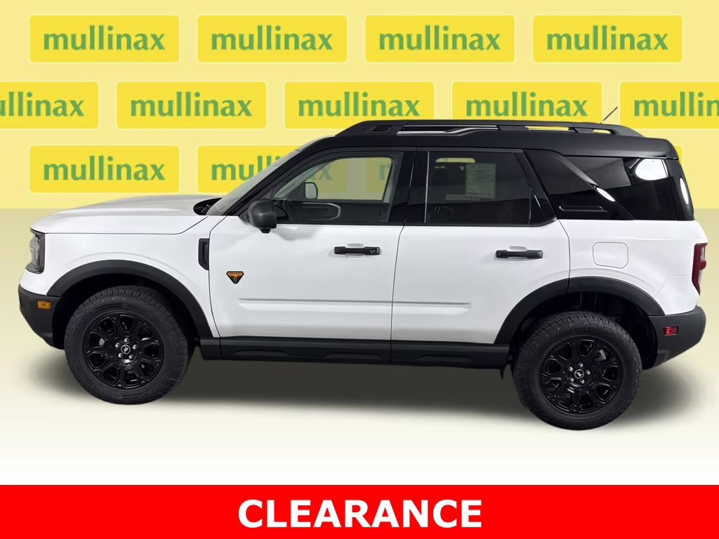 2026 Oxford White Ford Bronco Sport Badlands 4X4 SUV