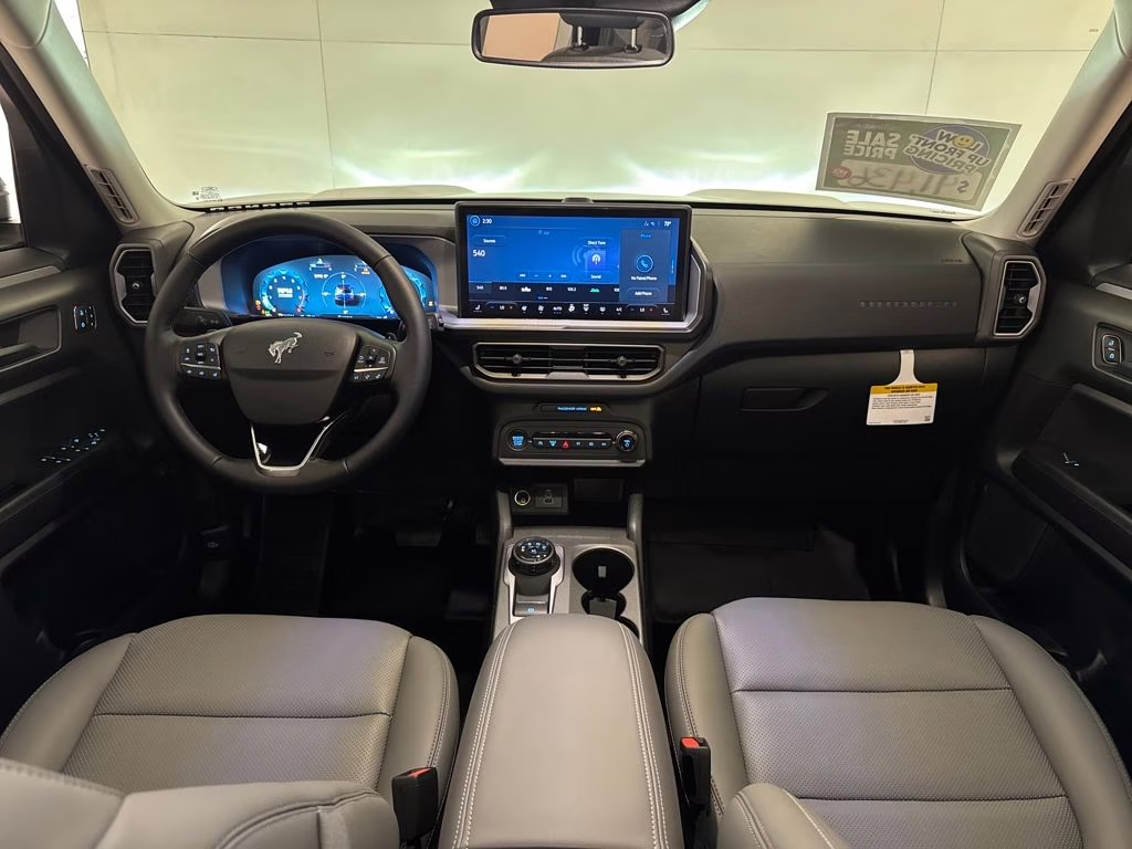 2026 Oxford White Ford Bronco Sport Badlands 4X4 SUV