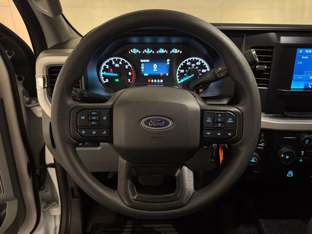 2026 Oxford White Ford Super Duty F-250 SRW XL RWD Truck