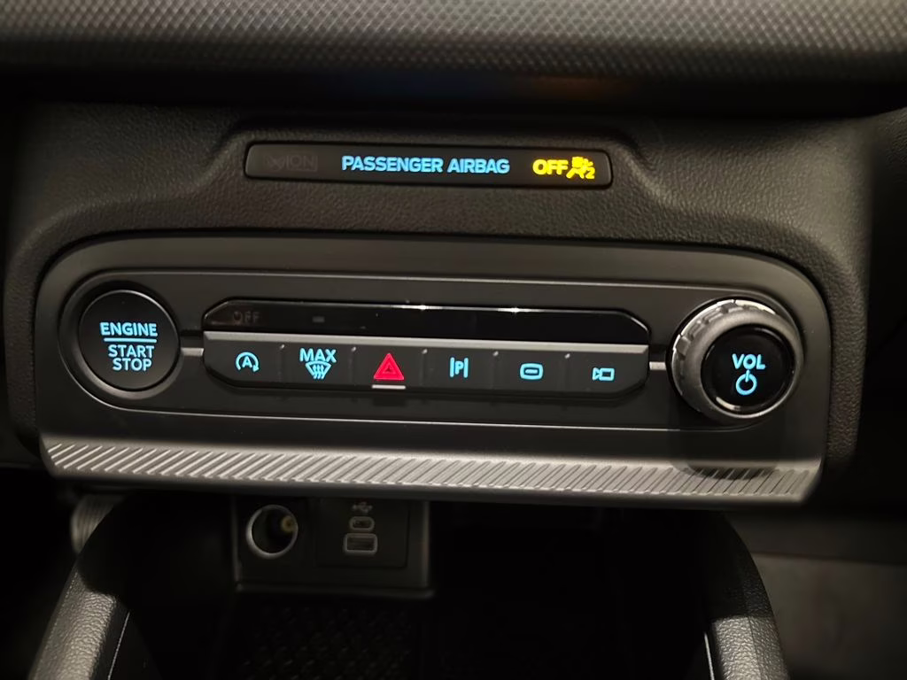 2026 Space White Metallic Ford Bronco Sport Outer Banks 4X4 SUV