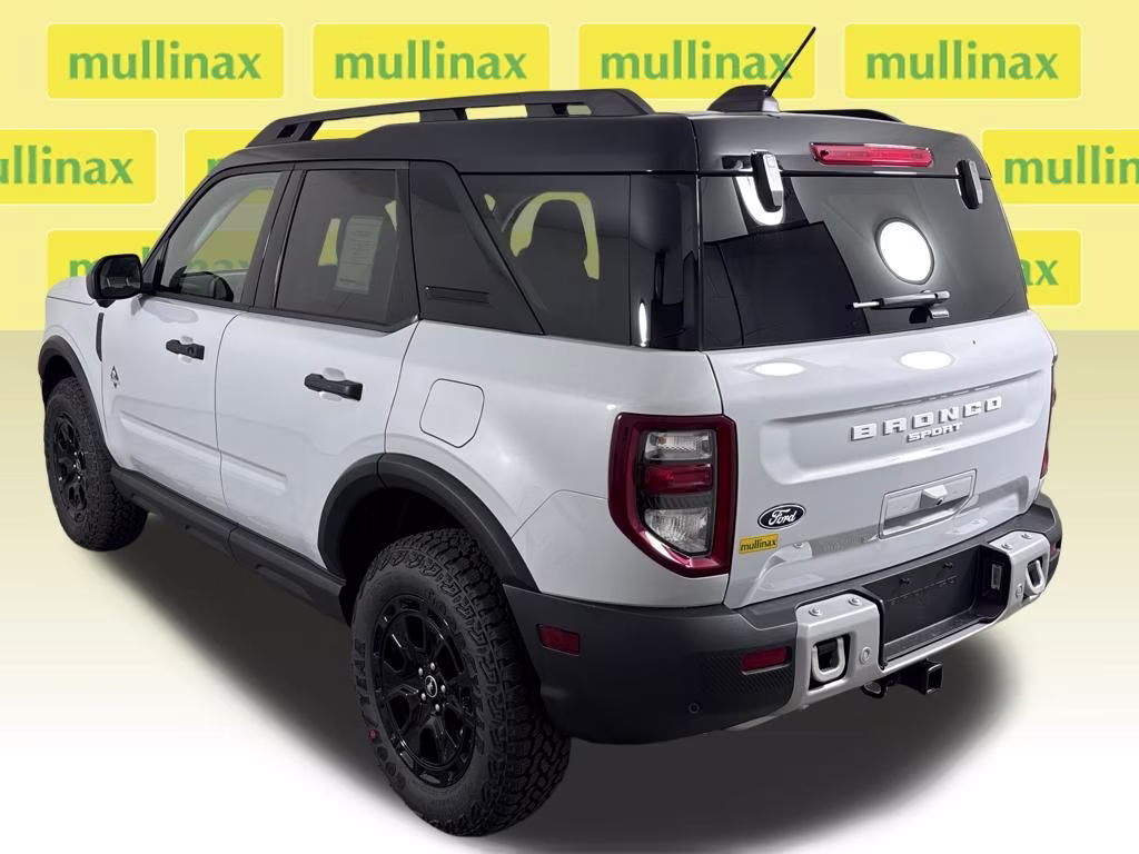2026 Space White Metallic Ford Bronco Sport Outer Banks 4X4 SUV