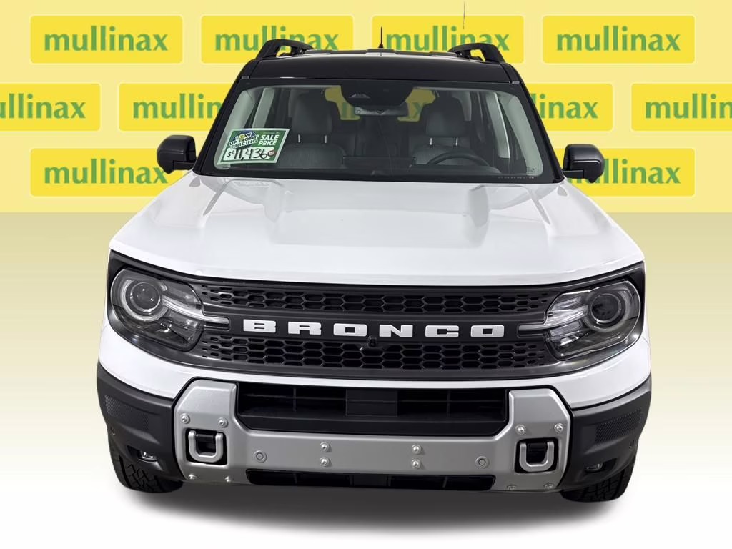 2026 Oxford White Ford Bronco Sport Badlands 4X4 SUV