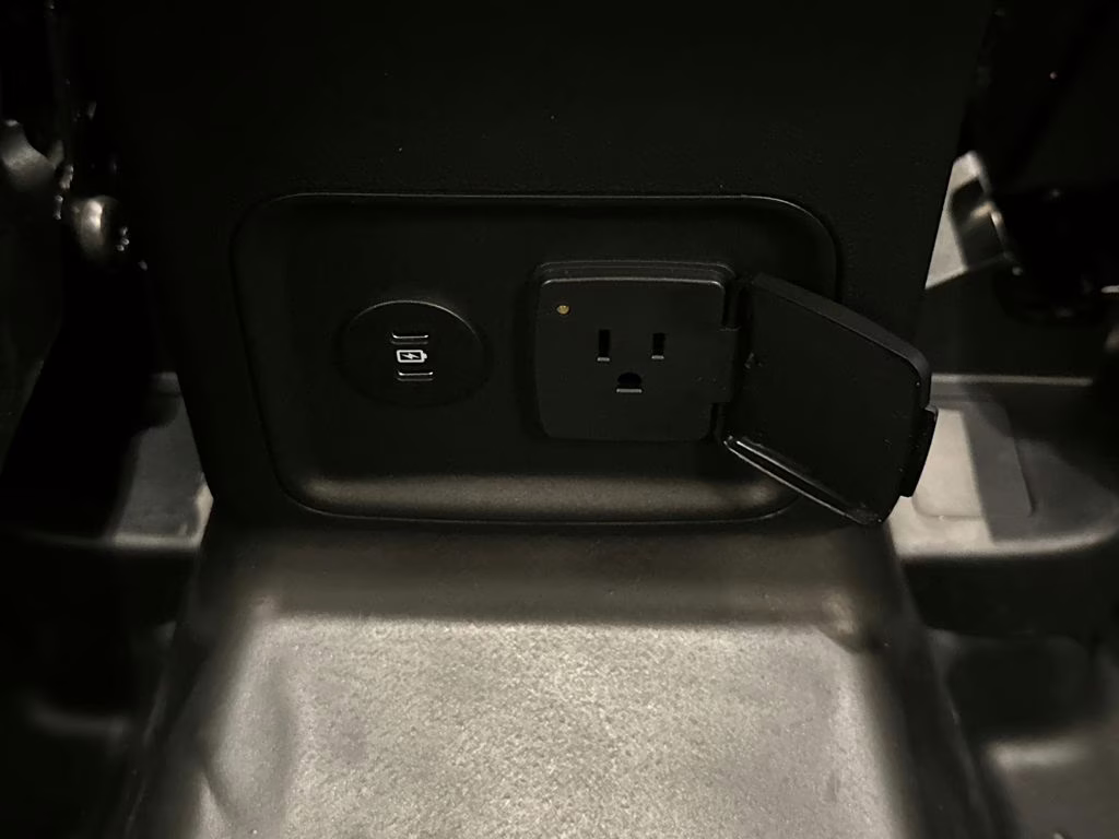 2026 Oxford White Ford Bronco Sport Badlands 4X4 SUV