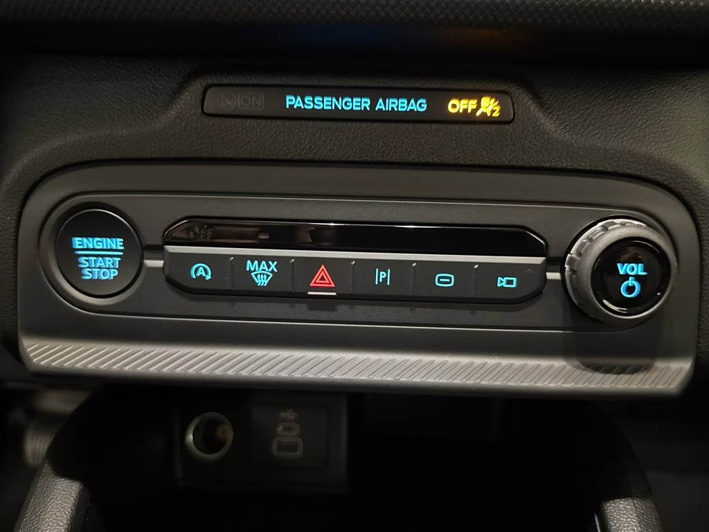 2026 Oxford White Ford Bronco Sport Badlands 4X4 SUV