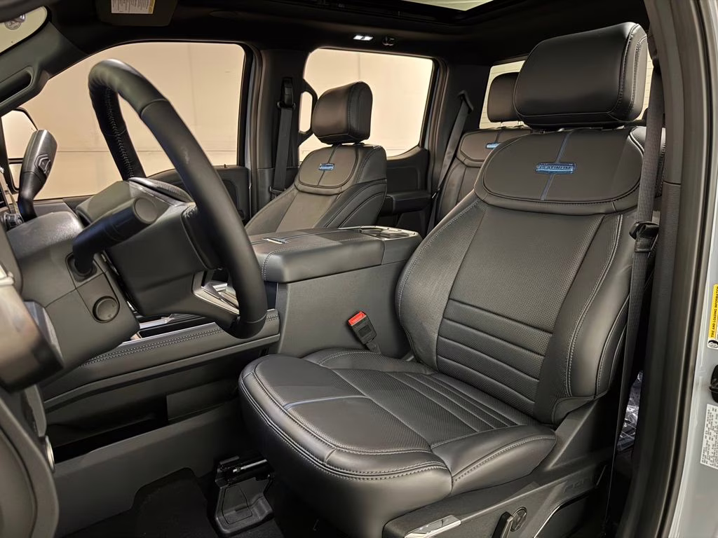 2026 Glacier Gray Metallic Tri-Coat Ford Super Duty F-250 SRW Platinum 4X4 Truck