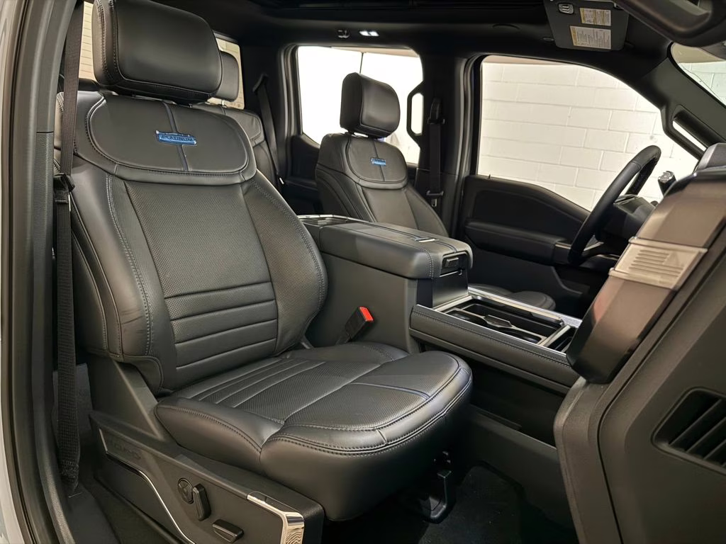 2026 Glacier Gray Metallic Tri-Coat Ford Super Duty F-250 SRW Platinum 4X4 Truck