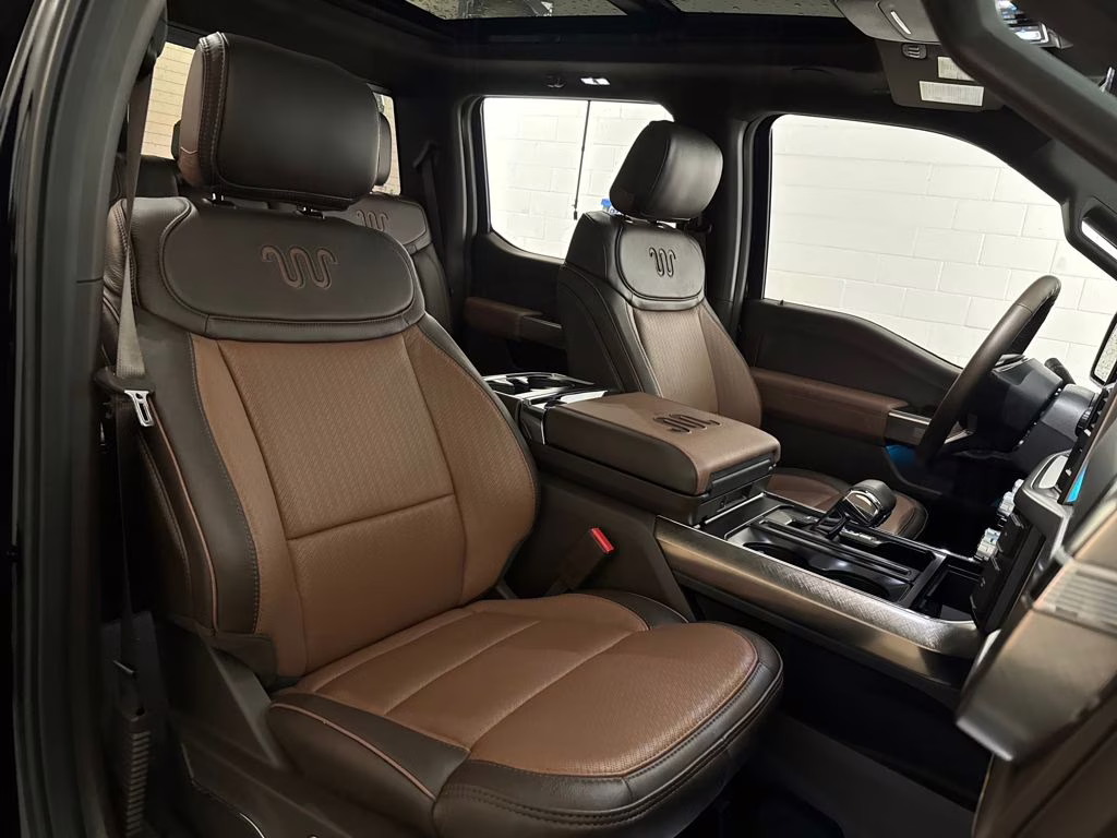 2026 Agate Black Metallic Ford F-150 King Ranch 4X4 Truck