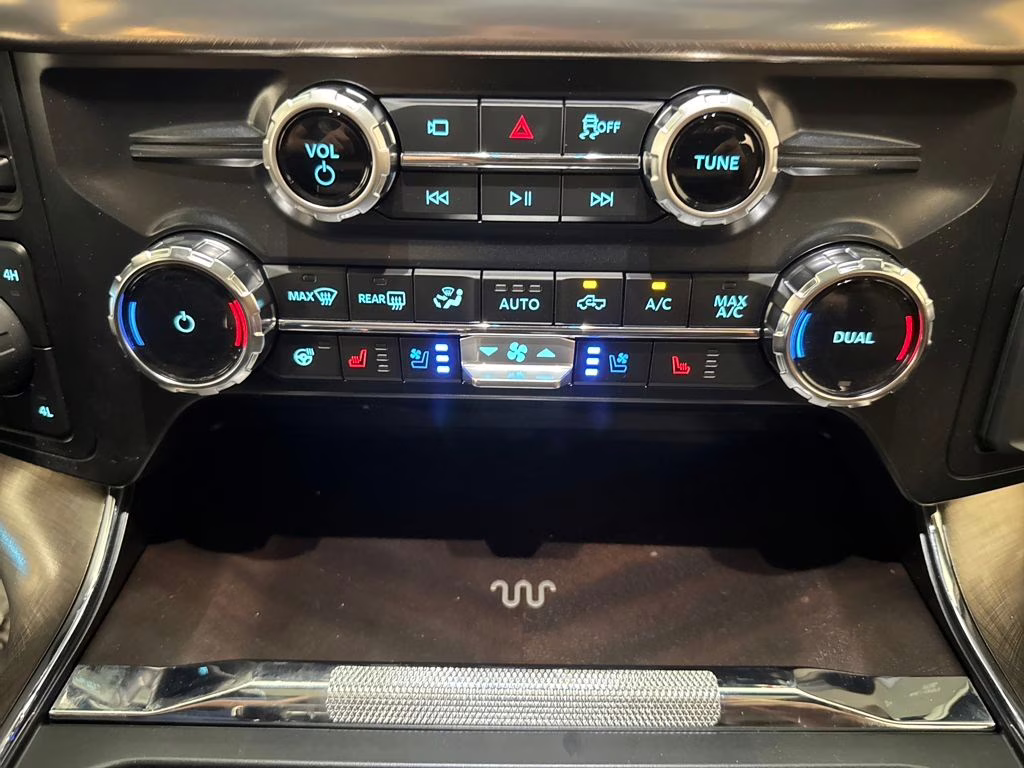 2026 Agate Black Metallic Ford F-150 King Ranch 4X4 Truck