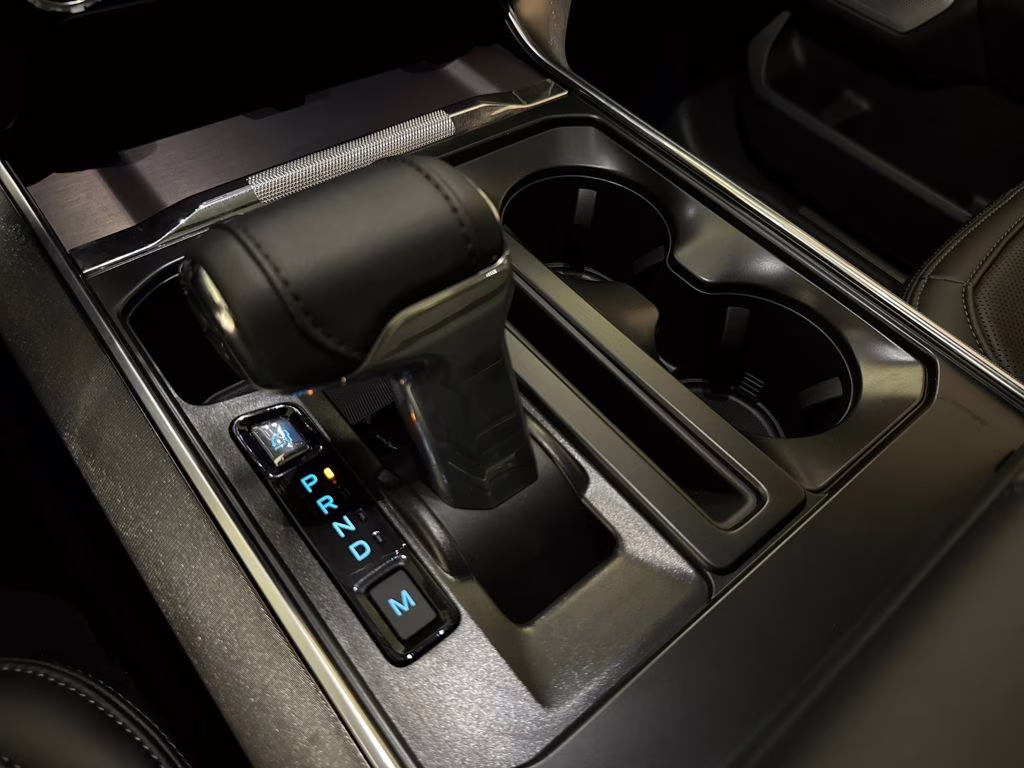 2026 Avalanche Ford F-150 Platinum 4X4 Truck