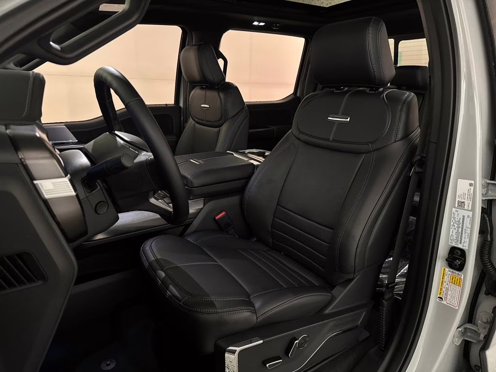 2026 Avalanche Ford F-150 Platinum 4X4 Truck