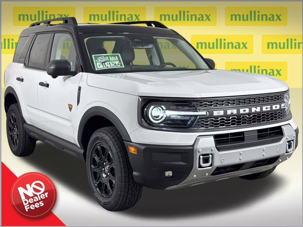 2026 Oxford White Ford Bronco Sport Badlands 4X4 SUV