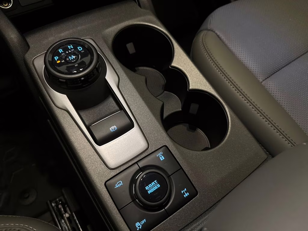 2026 Oxford White Ford Bronco Sport Badlands 4X4 SUV