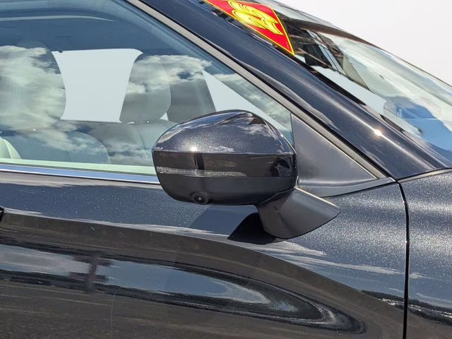 2025 Black Diamond/Alloy Silver Roof Mitsubishi Outlander Platinum Edition AWD SUV