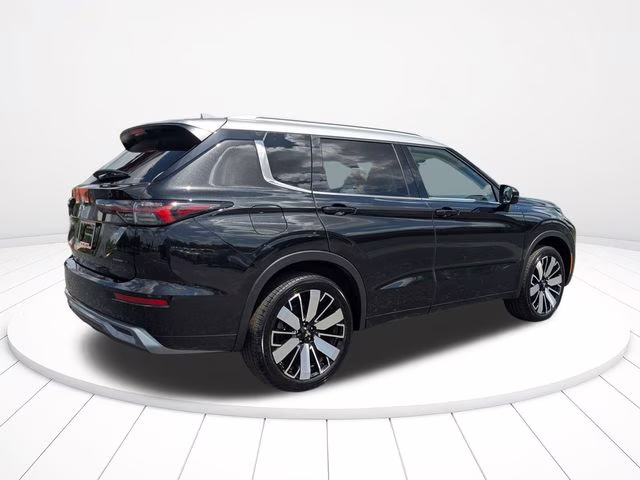 2025 Black Diamond/Alloy Silver Roof Mitsubishi Outlander Platinum Edition AWD SUV
