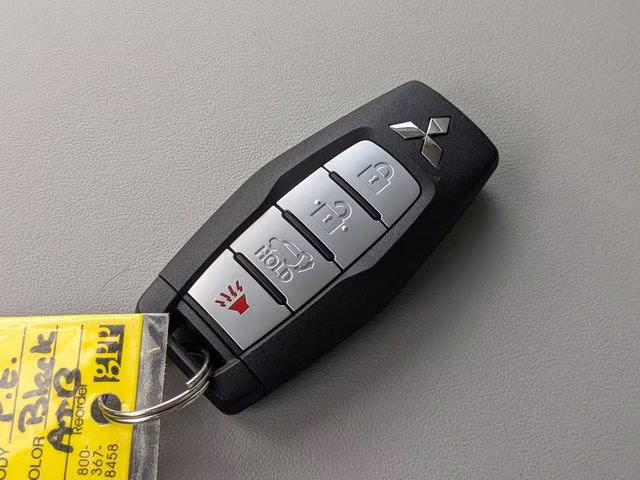 2025 Black Diamond/Alloy Silver Roof Mitsubishi Outlander Platinum Edition AWD SUV