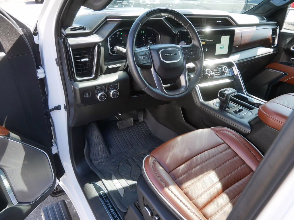 2024 White GMC Sierra 1500 Denali Ultimate 4X4 Truck