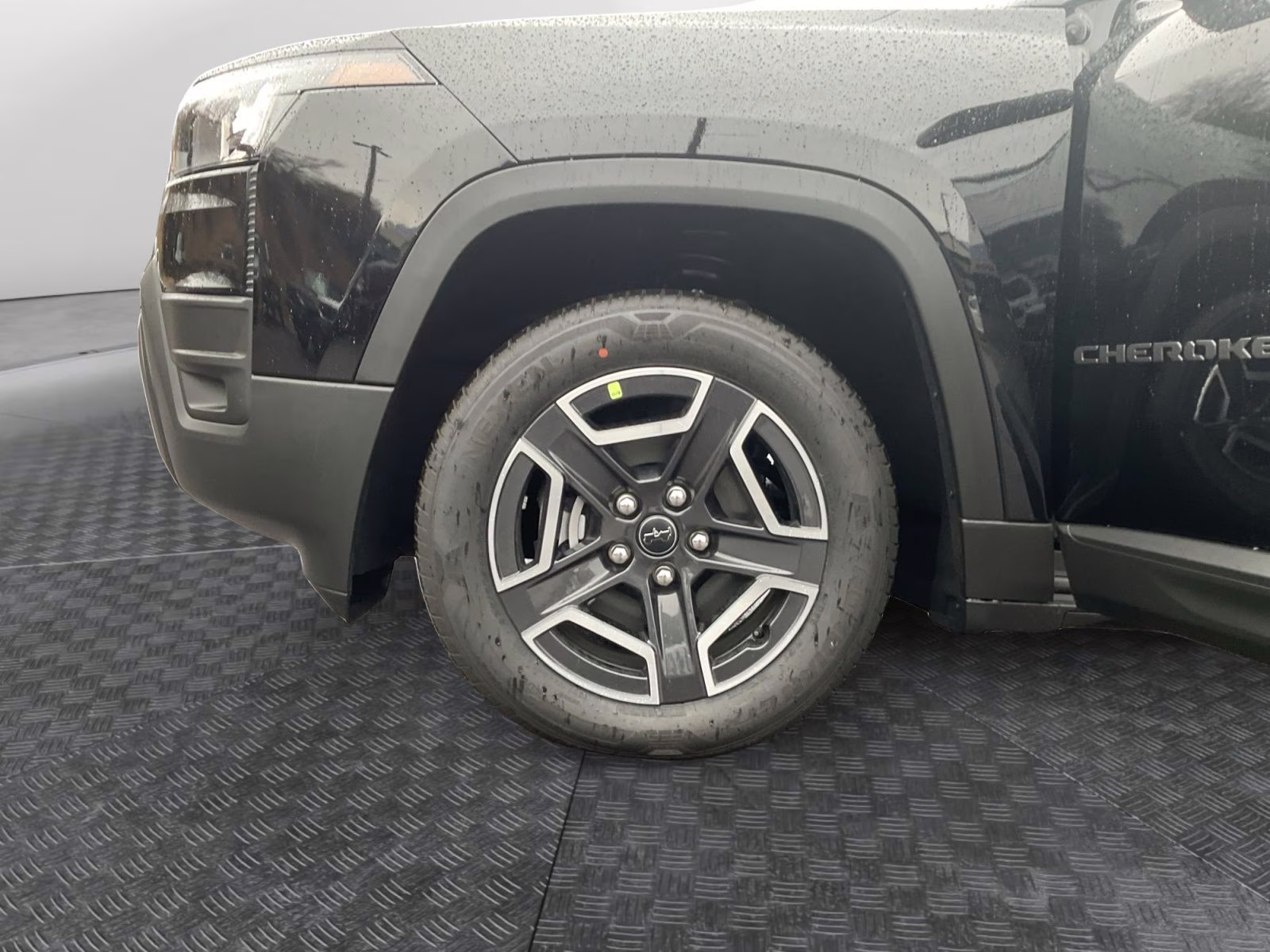 2026 Diamond Black Crystal Pearlcoat Jeep Cherokee Limited 4X4 SUV