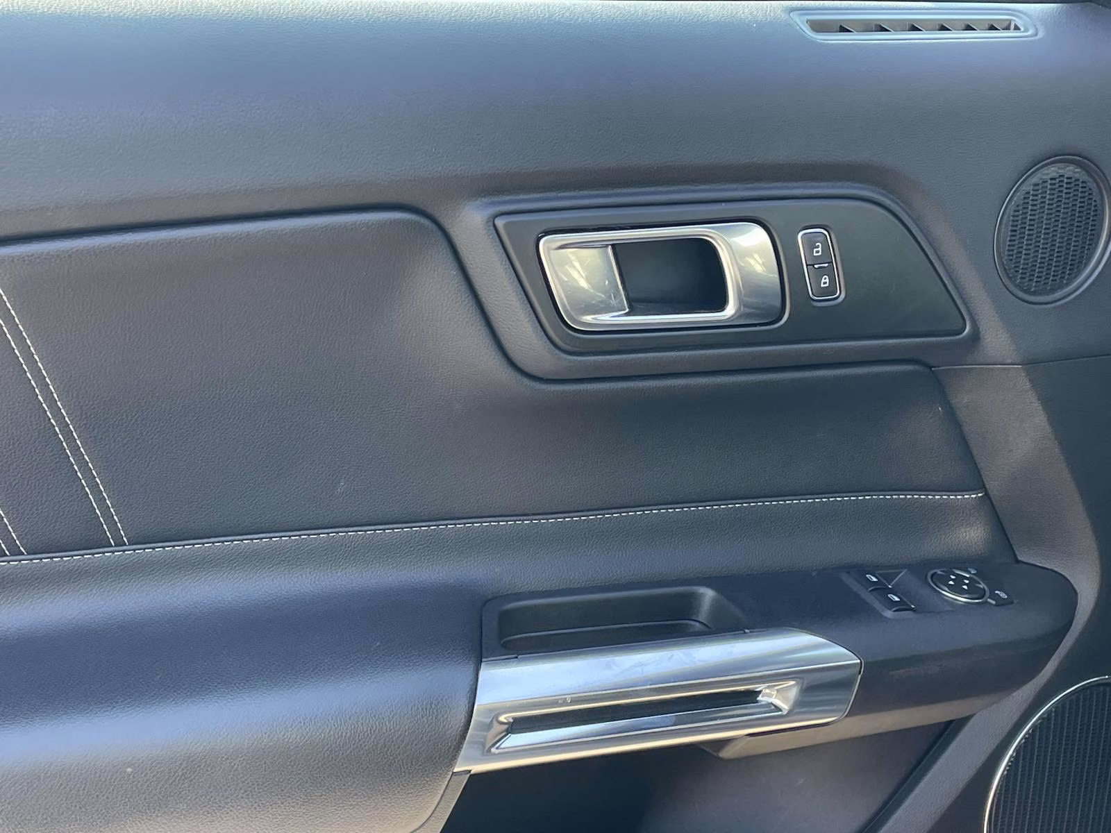 2019 Magnetic Metallic Ford Mustang EcoBoost Premium RWD Coupe