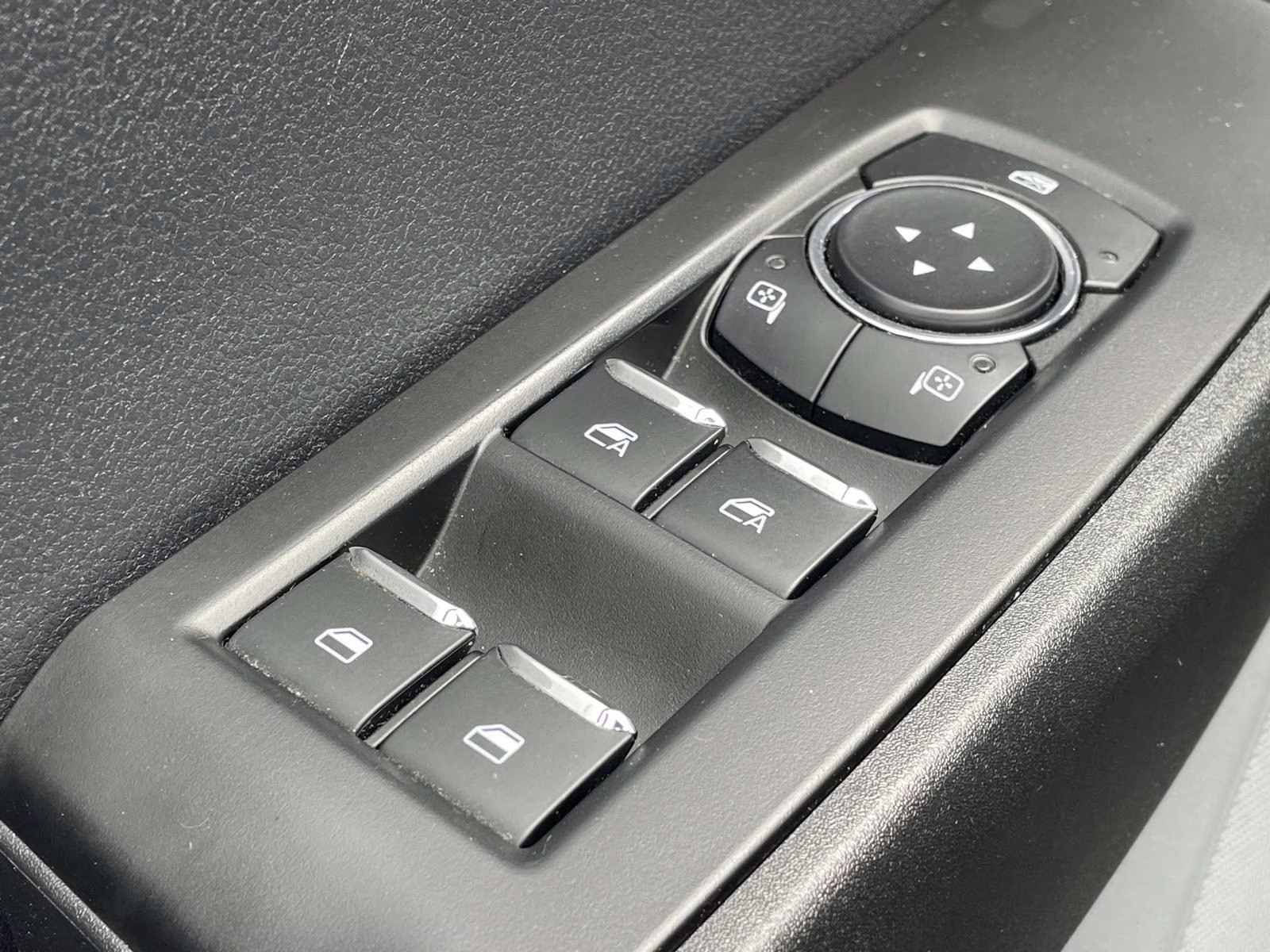 2024 Agate Black Metallic Ford F-350SD XL Flatbed 4X4 Chassis