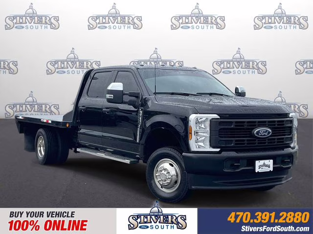 2024 Agate Black Metallic Ford Super Duty F-350 DRW XL Flatbed 4X4 Chassis