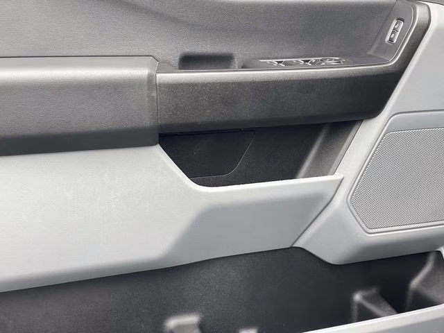 2024 Agate Black Metallic Ford Super Duty F-350 DRW XL Flatbed 4X4 Chassis