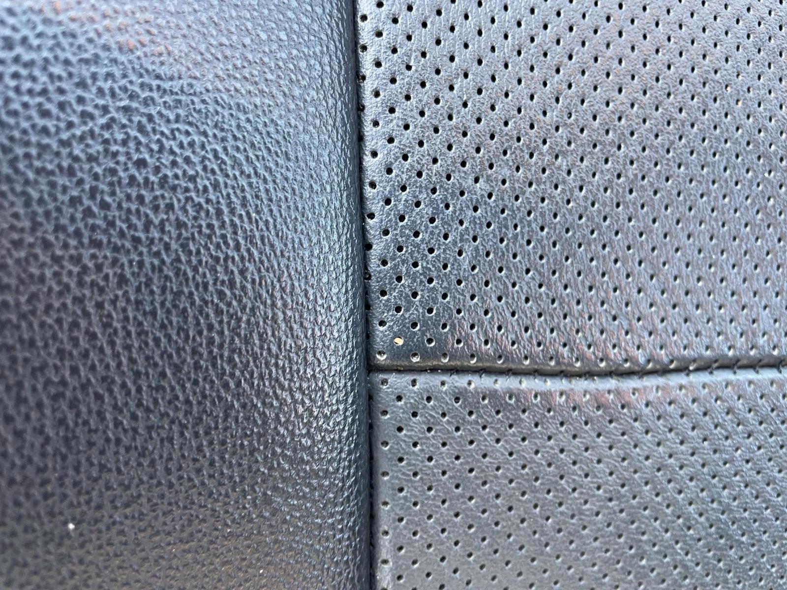 2019 Magnetic Metallic Ford Mustang EcoBoost Premium RWD Coupe