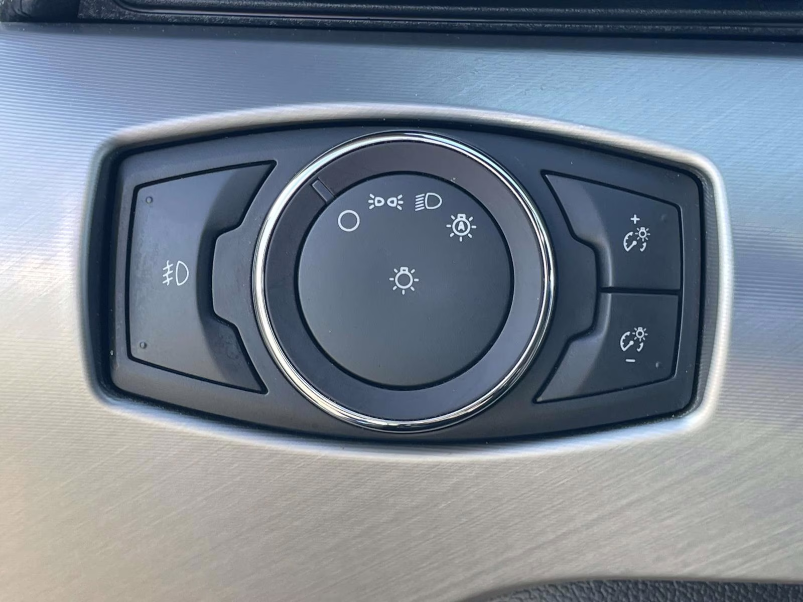 2019 Magnetic Metallic Ford Mustang EcoBoost Premium RWD Coupe