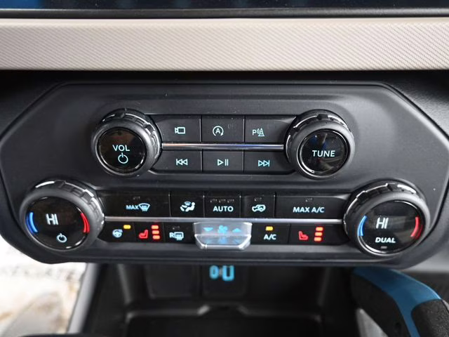 2023 Gray Ford Bronco Wildtrak 4X4 SUV